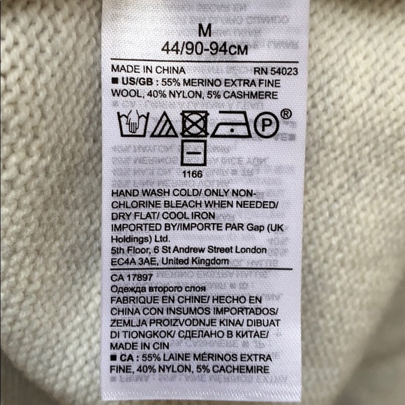 Banana Republic off the shoulder sweater - Picture 5 of 5